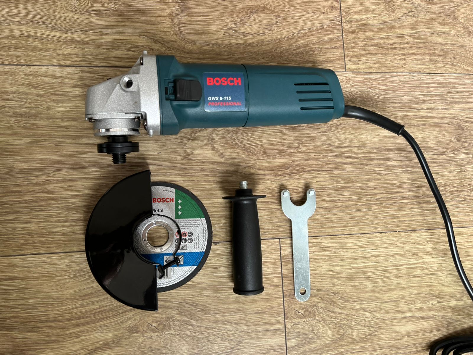 Miniatura 2 de PULIDORA 6 VELOCIDADES BOSCH (I)